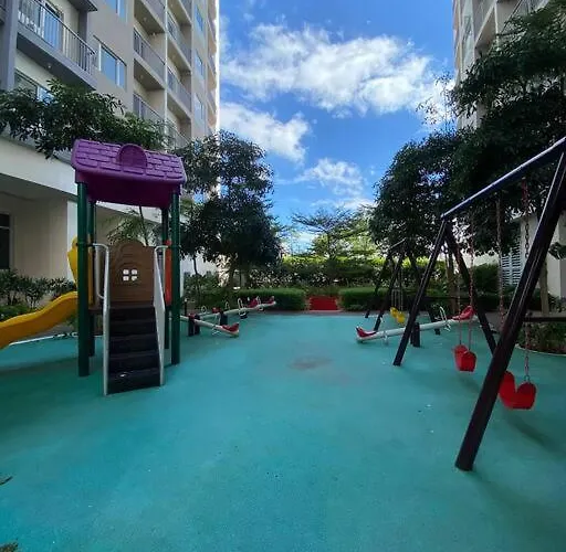 A Cozy 1 Bedroom Unit With A Parking At Tower 2 South Residences Sm Southmall Apartment