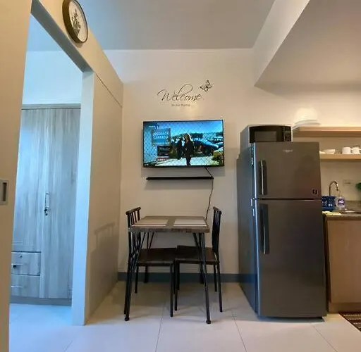 Apartment A Cozy 1 Bedroom Unit With A Parking At Tower 2 South Residences Sm Southmall *