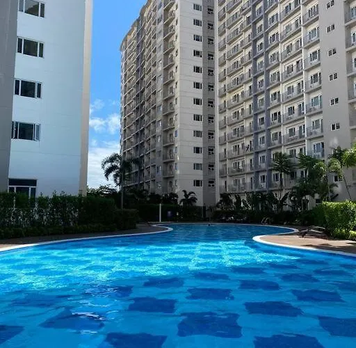 A Cozy 1 Bedroom Unit With A Parking At Tower 2 South Residences Sm Southmall